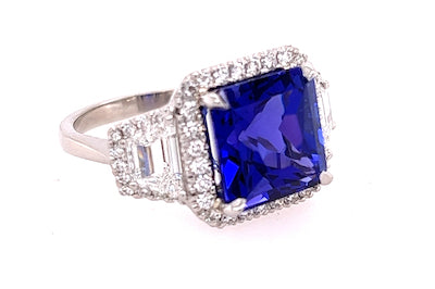 Tanzanite and Diamond Ring