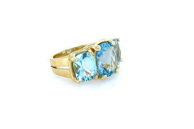 COLORFUL THREE STONE RING - BLUE TOPAZ