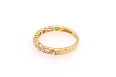 Round and Baguette Diamond Band