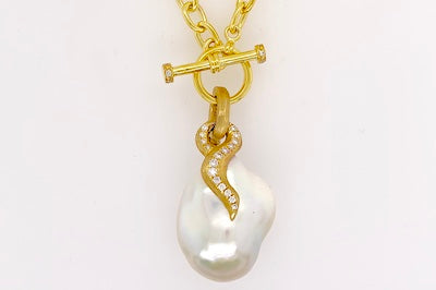 Large Pearl and Diamond Enhancer