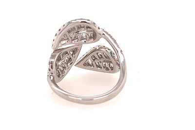Three Leaves Ring