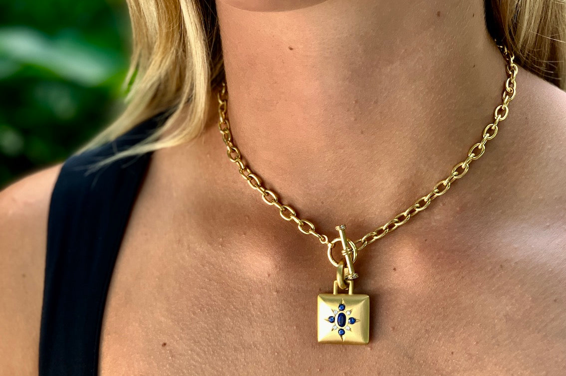 Solid Gold Toggle Necklace