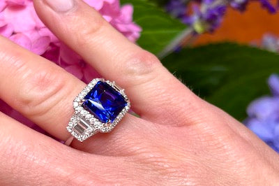 Tanzanite and Diamond Ring