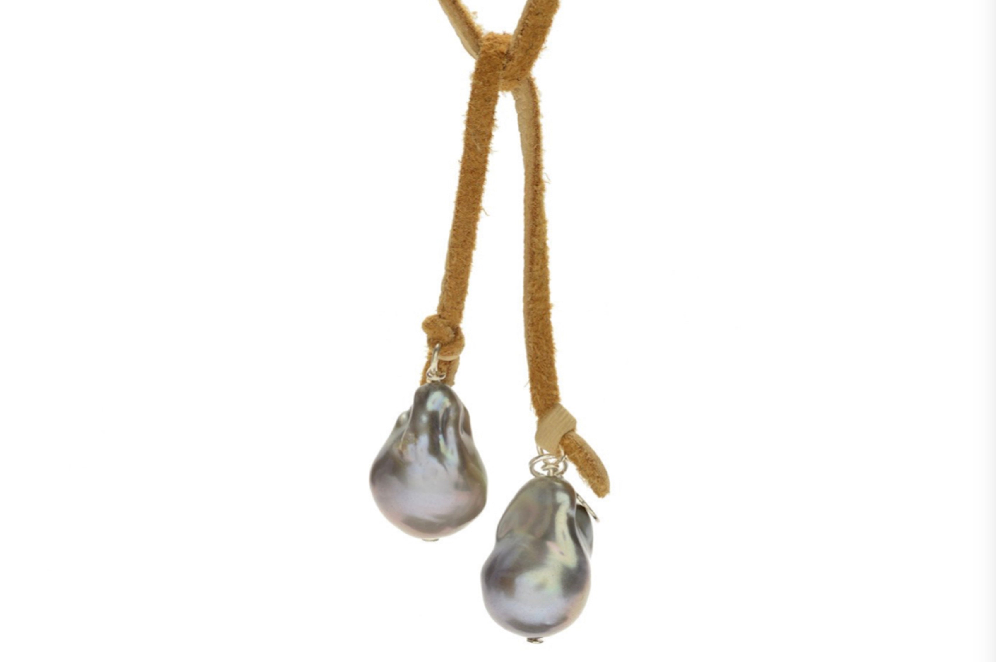 Baroque pearl lariat necklace