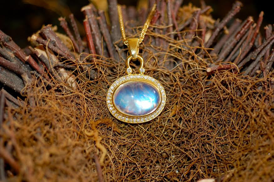 Moonstone Madness Necklace